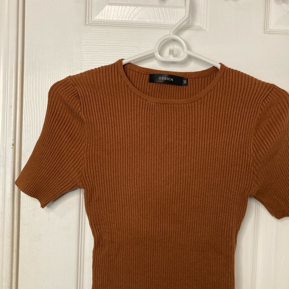 ZESICA Rust Ribbed Knit Top - Picture 4 of 7